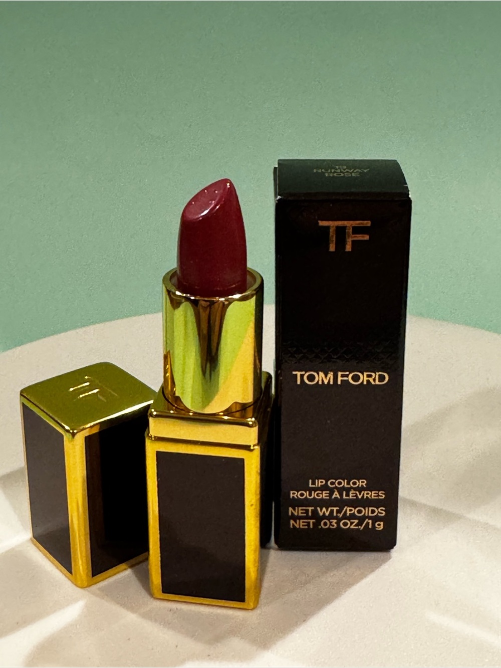 Tom Ford Mini Lipstick- 10 Runway Rose 🌹